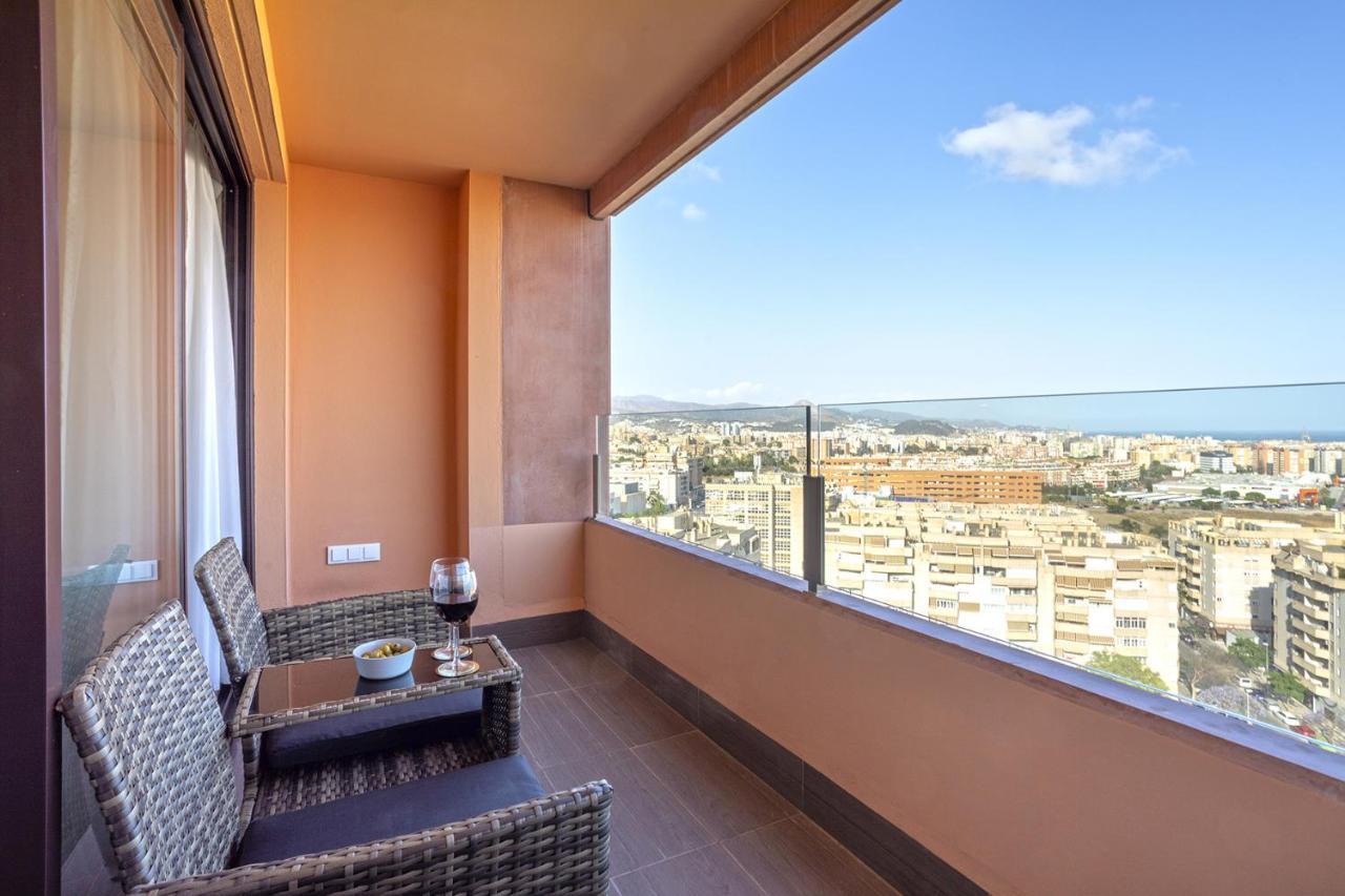 -Malagasunapts-Skygarden Teatinos Pool Playground Екстериор снимка