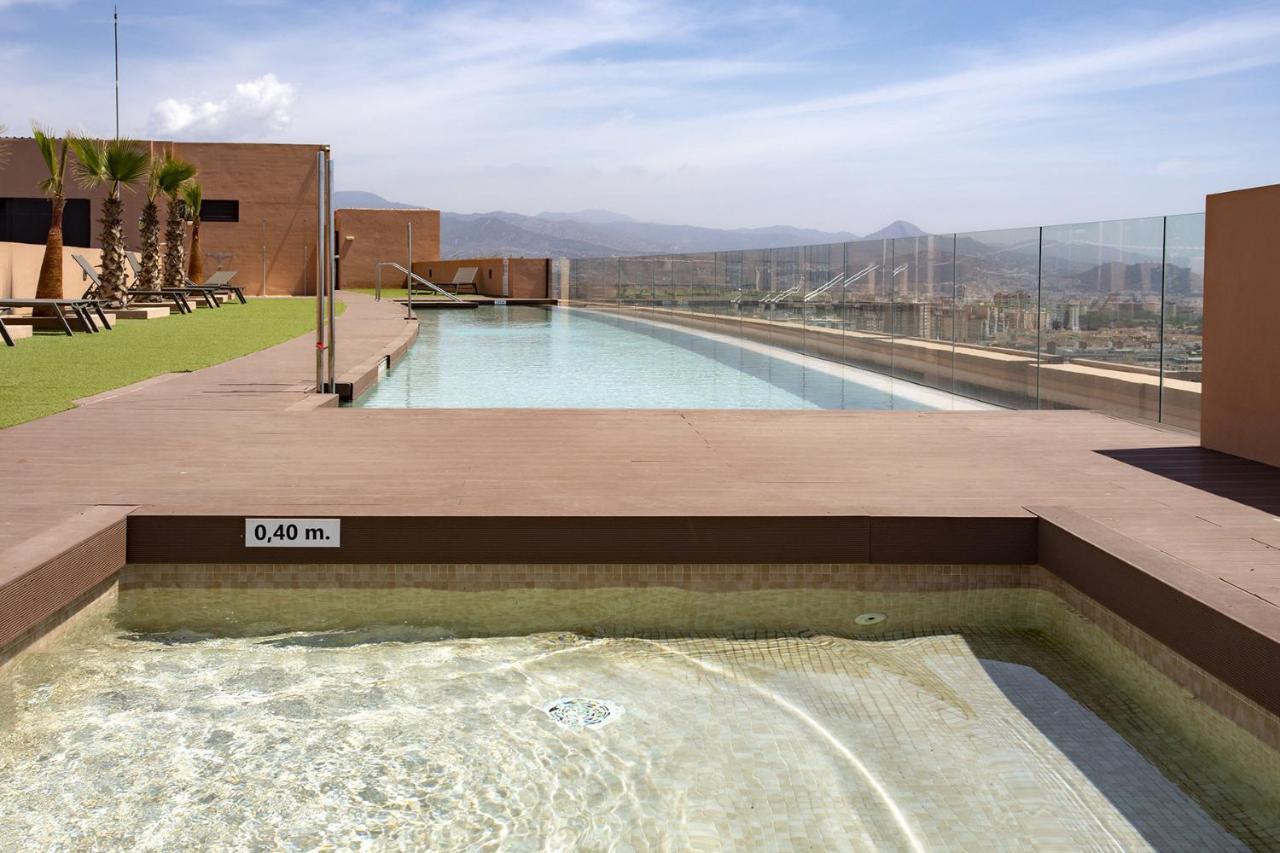 -Malagasunapts-Skygarden Teatinos Pool Playground Екстериор снимка